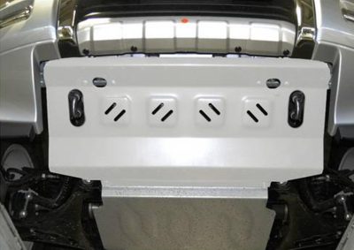 Mitsubishi Pajero Unterfahrschutz für Kühler Rival